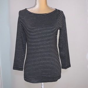 NWT: Vineyard Vines Top